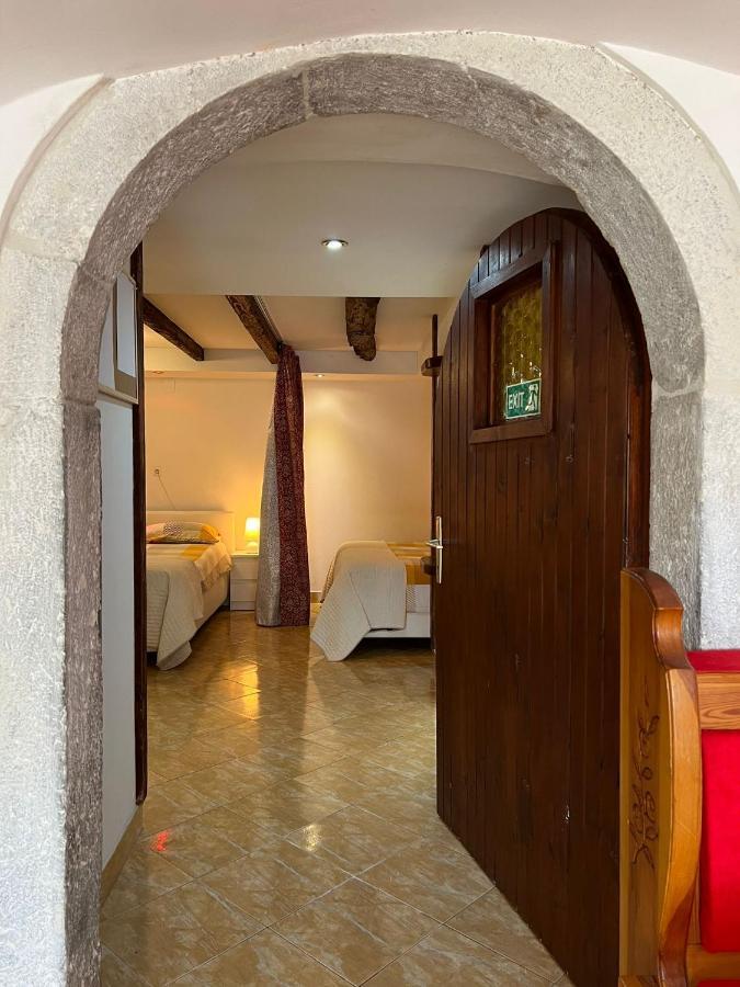 Apartments Bernarda Skrbčići エクステリア 写真
