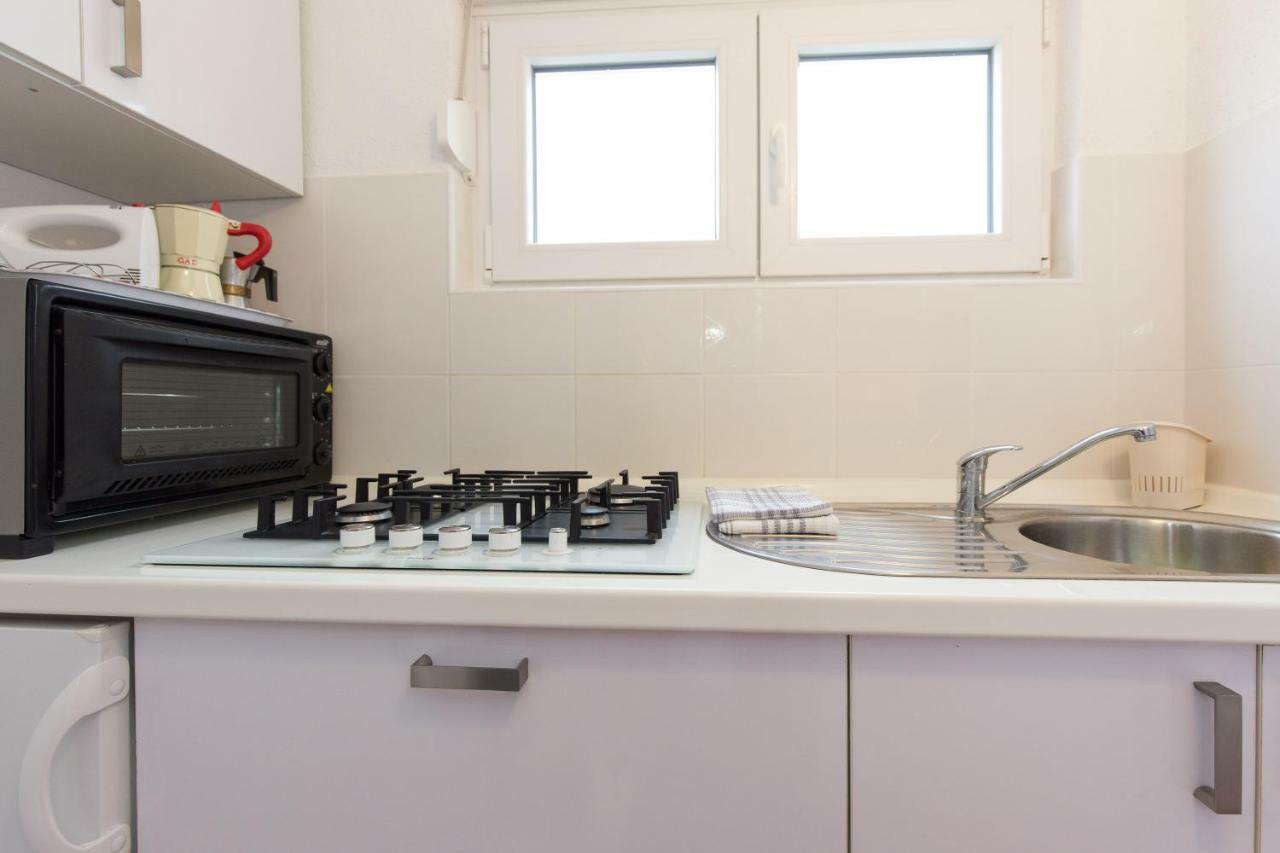 Apartments Bernarda Skrbčići エクステリア 写真